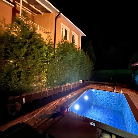 Apartment Mansion With Private Pool In Sapanca