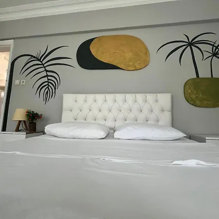 Lejlighed Mansion With Private Pool In