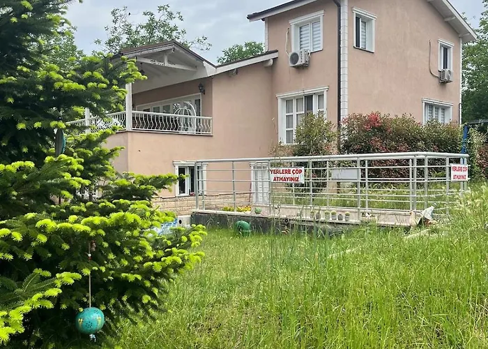 Apartment Mansion With Private Pool In