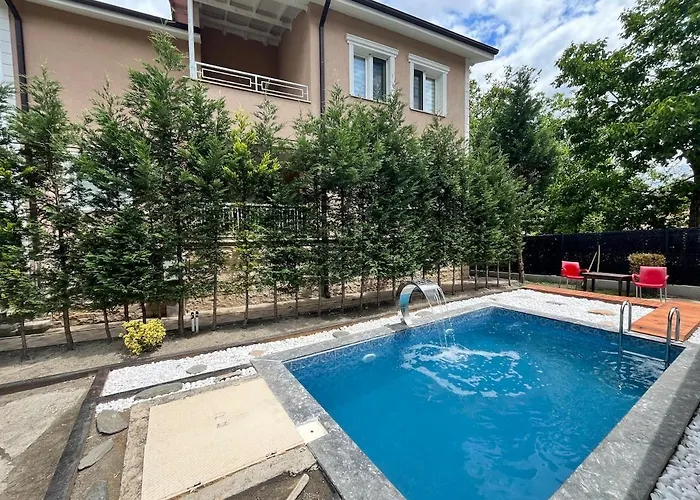 Apartment Mansion With Private Pool In Sapanca