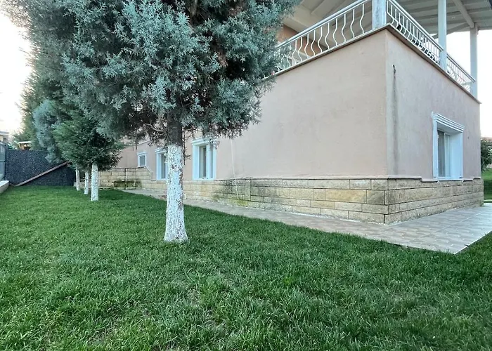 Mansion With Private Pool In Apartment Sapanca