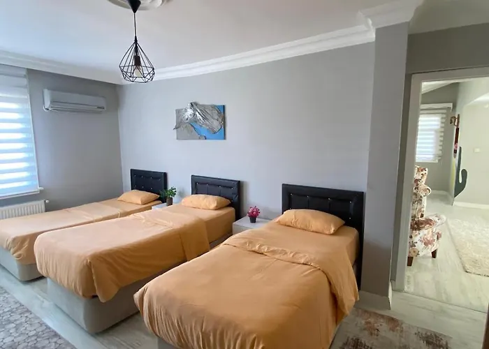 Apartment Mansion With Private Pool In