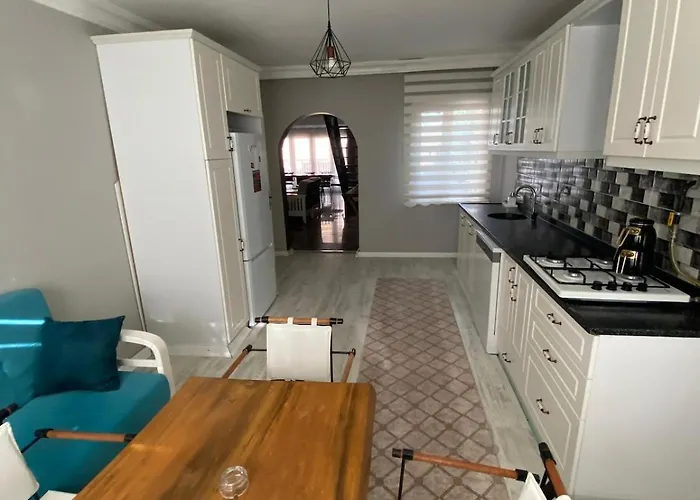 Mansion With Private Pool In * Sapanca