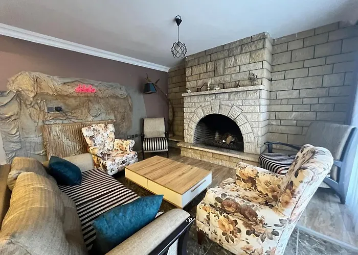 Mansion With Private Pool In *