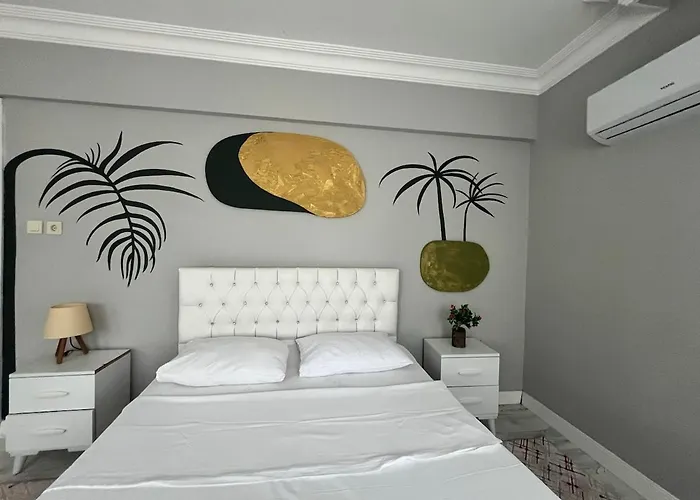 Mansion With Private Pool In