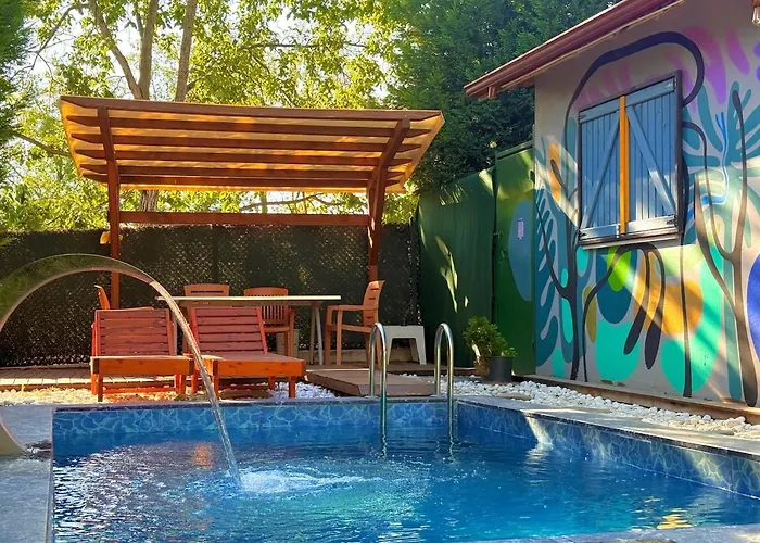 Mansion With Private Pool In